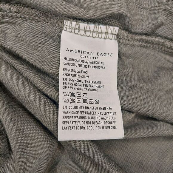 NWT Woman's American Eagle Soft & Sexy Gray Top - Picture 8 of 11